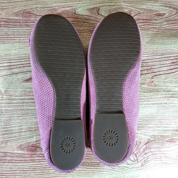 Sold sold UGG Suede Bow - Picture 6 of 7